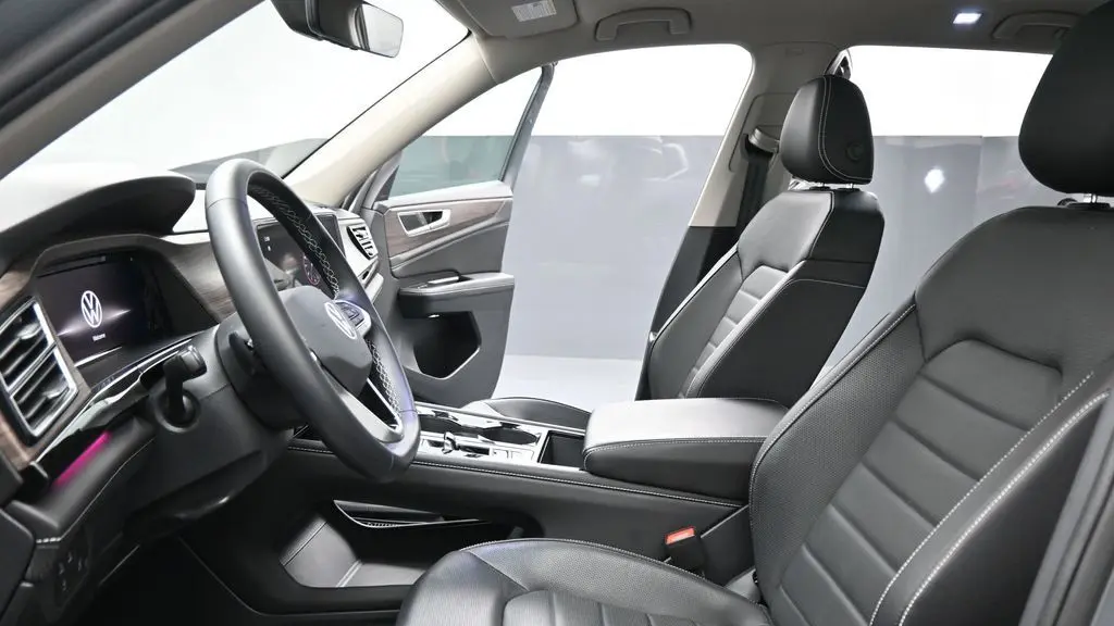 2025 Volkswagen Atlas SEL 4Motion