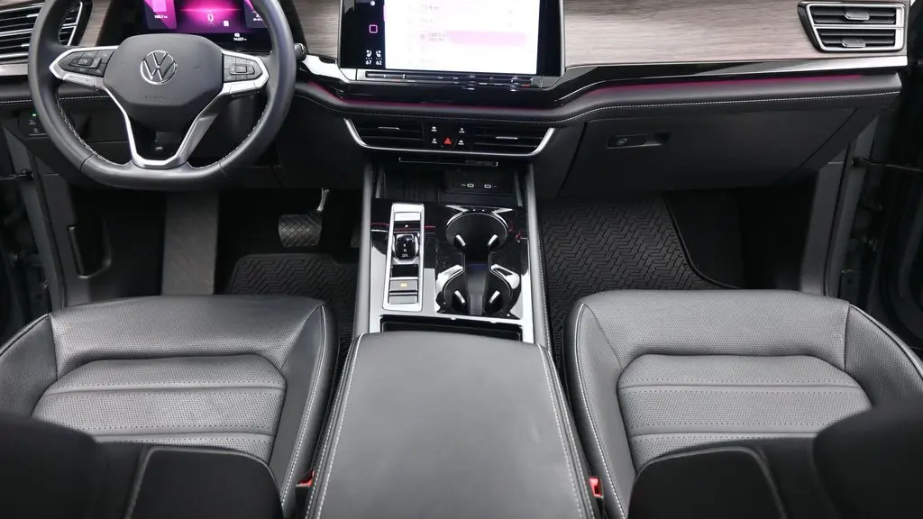 2025 Volkswagen Atlas SEL 4Motion