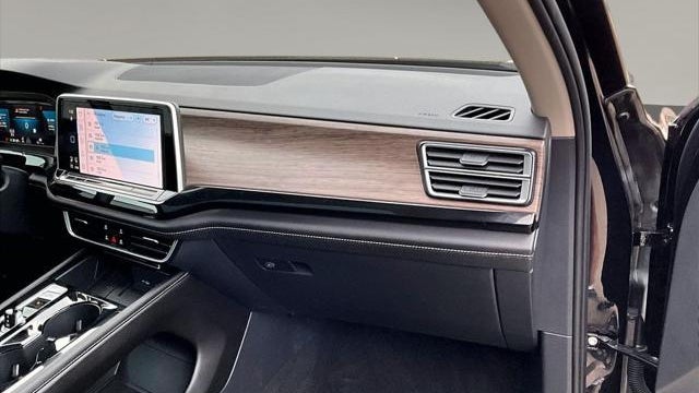 2025 Volkswagen Atlas SEL 4Motion