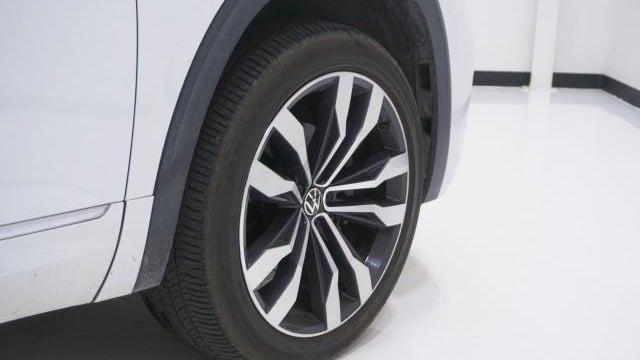 2021 Volkswagen Atlas Cross Sport V6 SEL R-Line