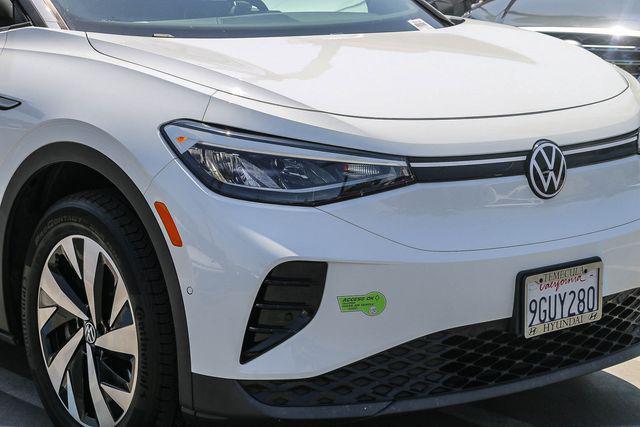 2023 Volkswagen Id.4 - $20,900