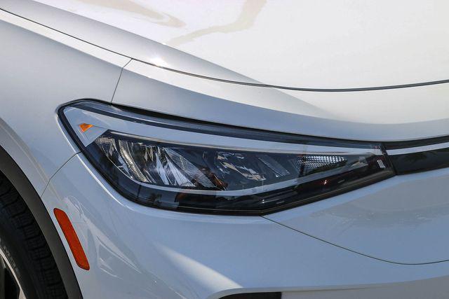 2023 Volkswagen Id.4 - $20,900