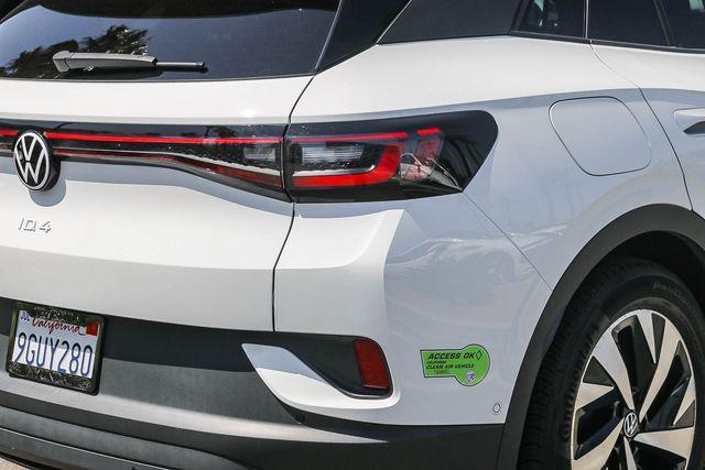 2023 Volkswagen Id.4 - $20,900