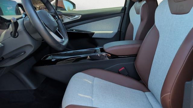2023 Volkswagen ID 4  Pro