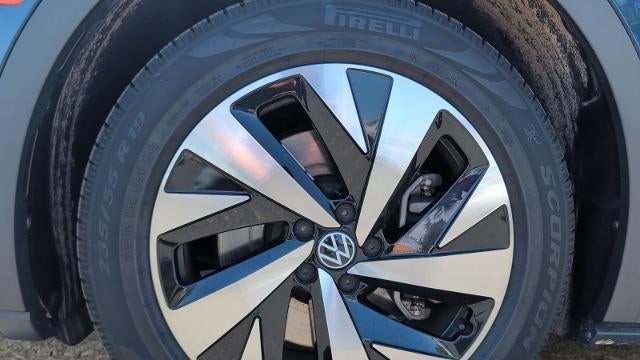 2023 Volkswagen ID 4  Pro