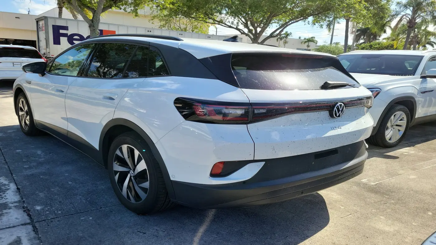 2023 Volkswagen ID 4  Pro