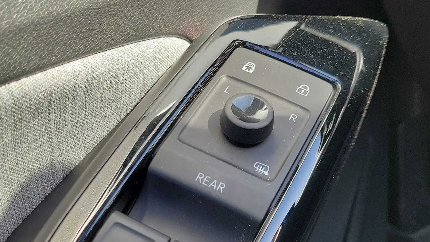 2023 Volkswagen ID 4  Pro