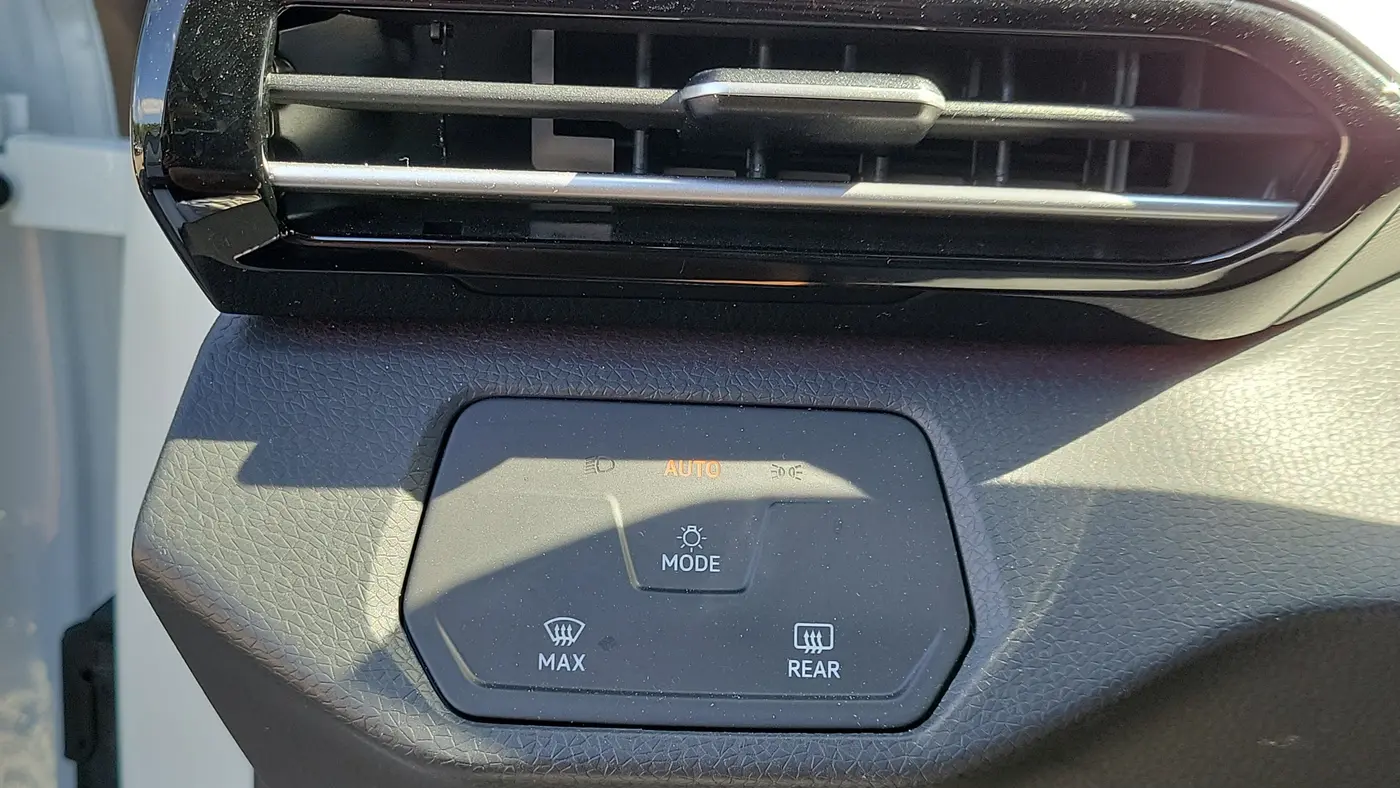 2023 Volkswagen ID 4  Pro
