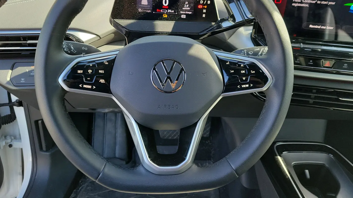 2023 Volkswagen ID 4  Pro