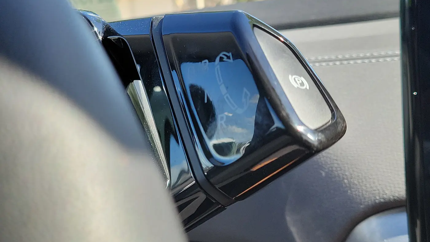 2023 Volkswagen ID 4  Pro