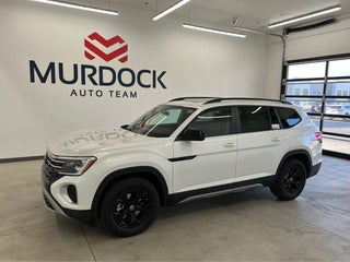 2026 Volkswagen Atlas with Opal White Pearl Exterior