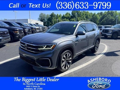 Photo of a 2021 Volkswagen Atlas V6 SEL R-LINE 4DR SUV (midyear Release) for sale