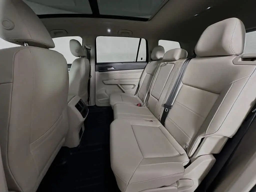 2021 Volkswagen Atlas - $25,459