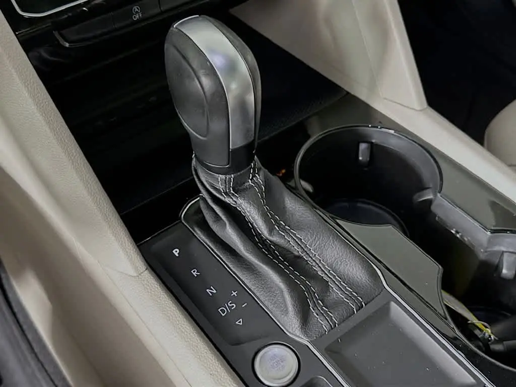 2021 Volkswagen Atlas - $25,459
