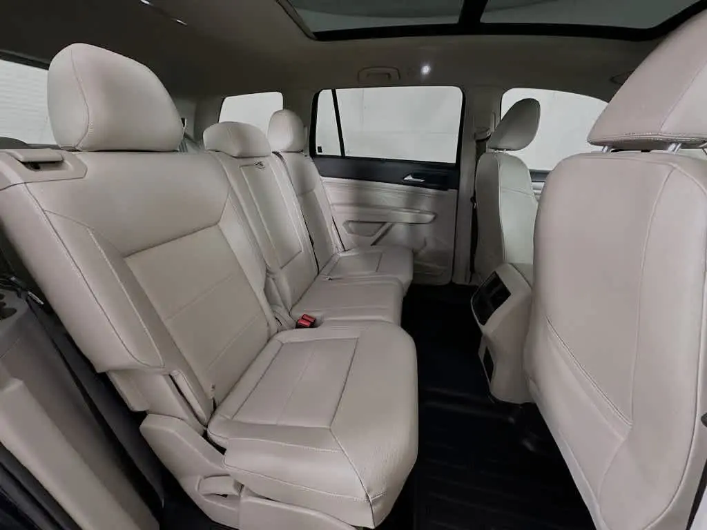 2021 Volkswagen Atlas - $25,459