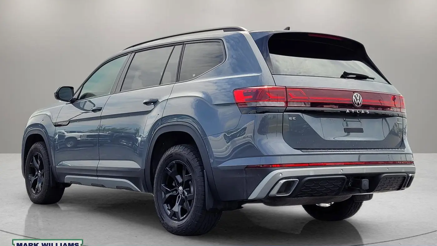 2024 Volkswagen Atlas Peak Edition SE 4Motion