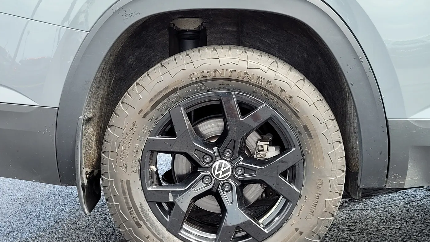 2024 Volkswagen Atlas Peak Edition SE 4Motion