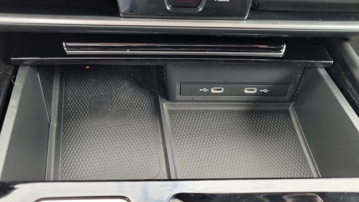 2024 Volkswagen Atlas Peak Edition SE 4Motion