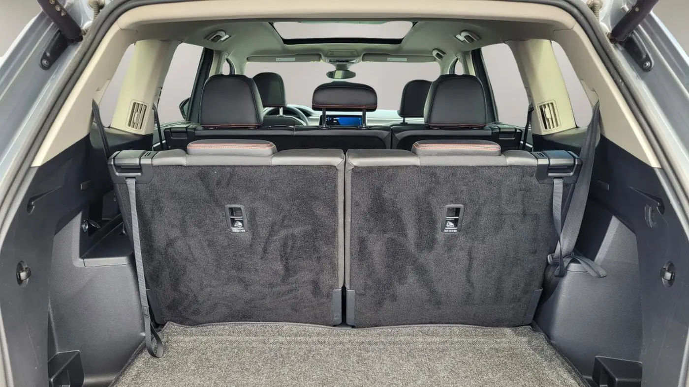 2024 Volkswagen Atlas Peak Edition SE 4Motion