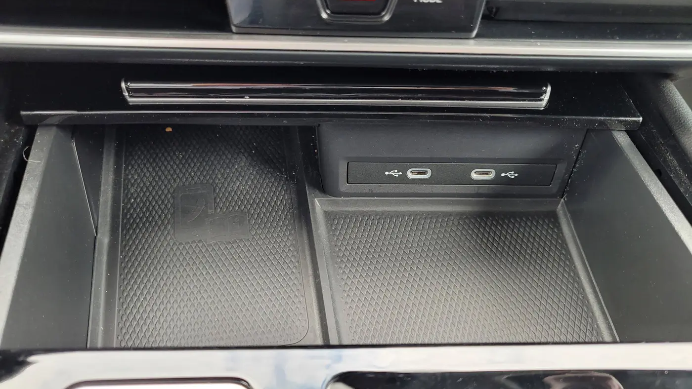 2024 Volkswagen Atlas Peak Edition SE 4Motion