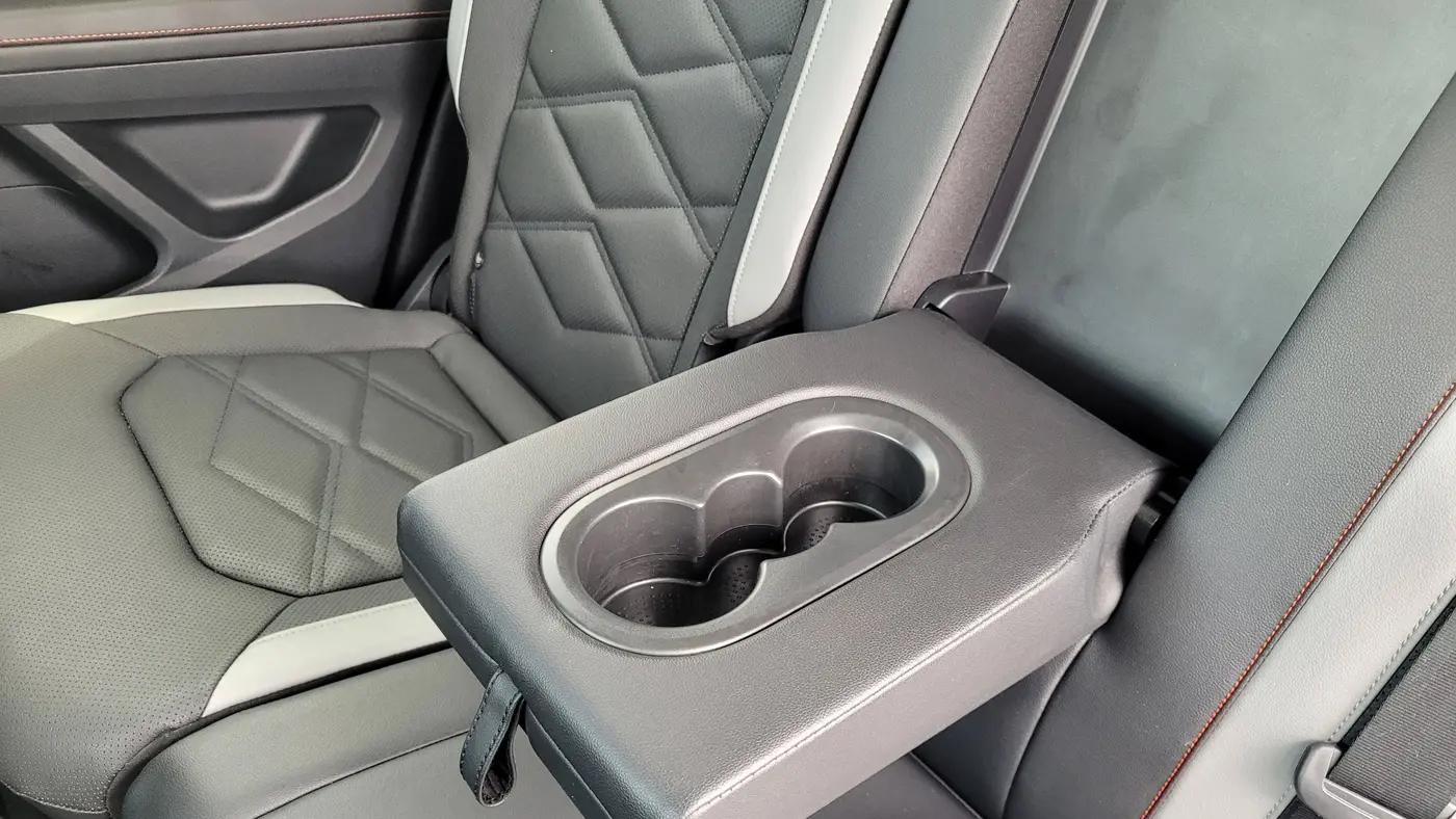 2024 Volkswagen Atlas Peak Edition SE 4Motion