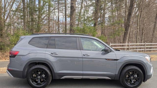 2025 Volkswagen Atlas Peak Edition 4Motion