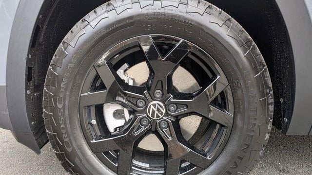 2025 Volkswagen Atlas Peak Edition 4Motion