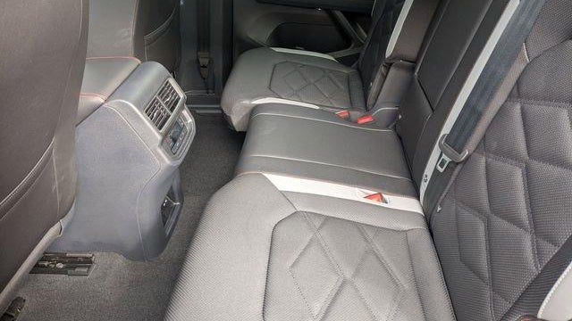 2025 Volkswagen Atlas Peak Edition 4Motion