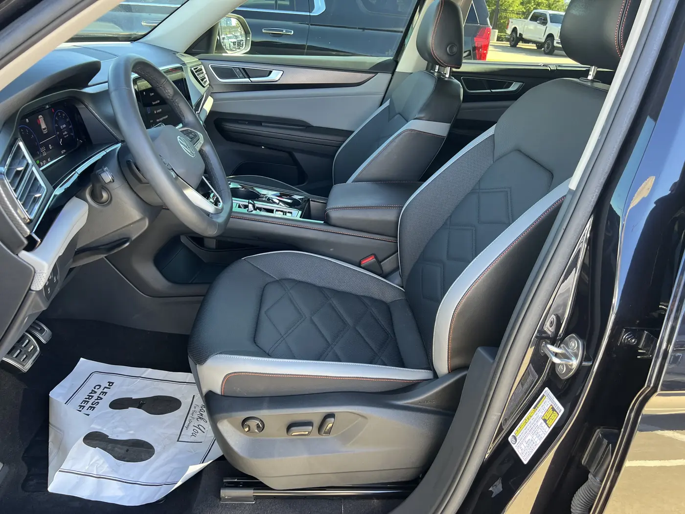 2024 Volkswagen Atlas - $32,370