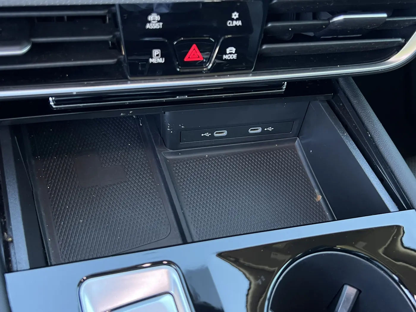 2024 Volkswagen Atlas - $32,370