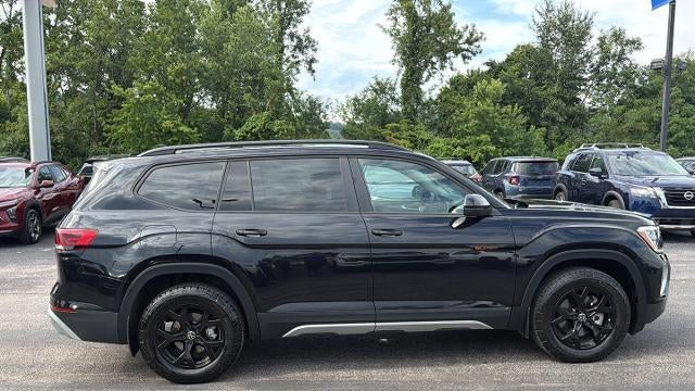 2024 Volkswagen Atlas Peak Edition SE 4Motion