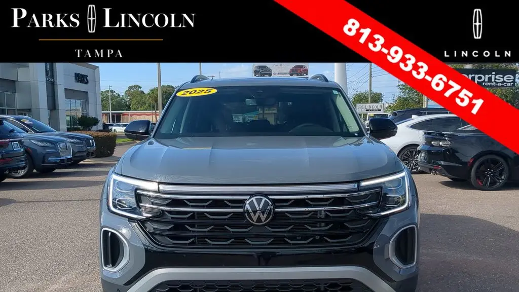 2025 Volkswagen Atlas Peak Edition 4Motion