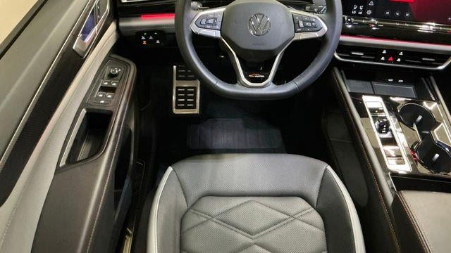 2024 Volkswagen Atlas Peak Edition SE 4Motion