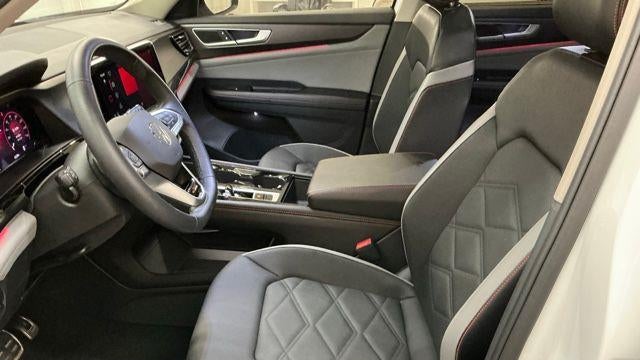 2024 Volkswagen Atlas Peak Edition SE 4Motion