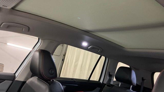 2024 Volkswagen Atlas Peak Edition SE 4Motion