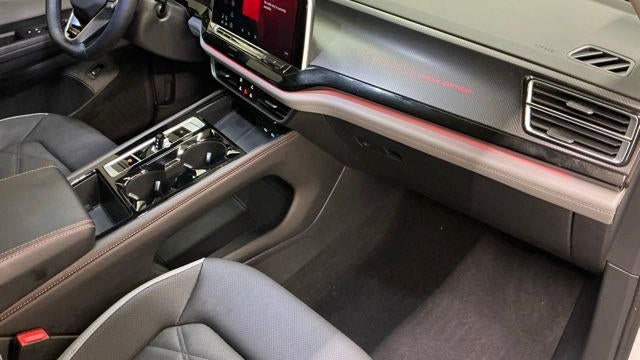 2024 Volkswagen Atlas Peak Edition SE 4Motion