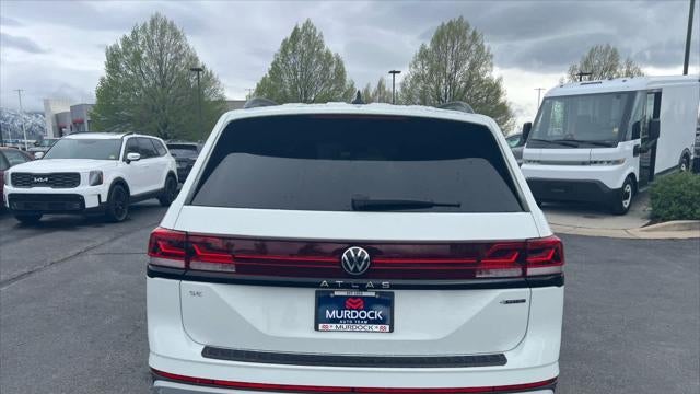 2025 Volkswagen Atlas Peak Edition 4Motion