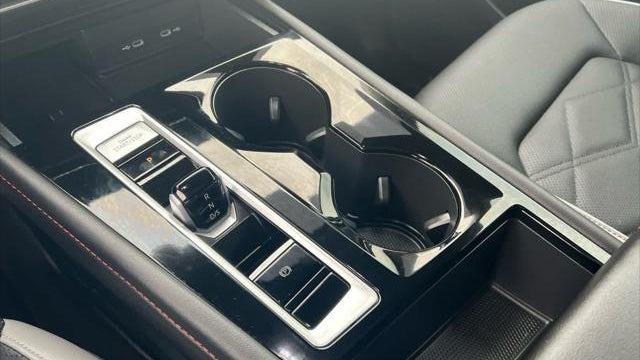 2025 Volkswagen Atlas Peak Edition 4Motion