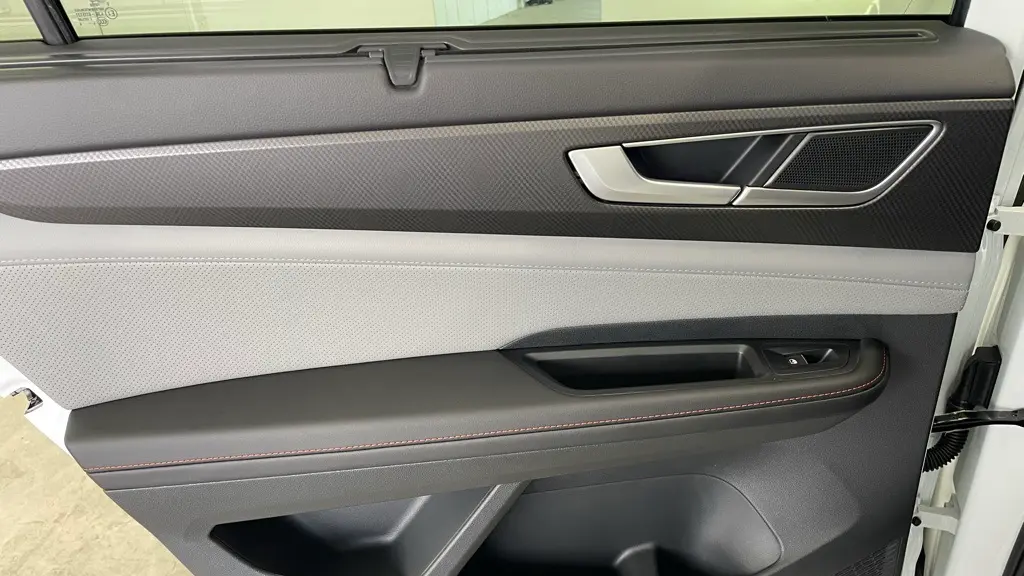 2025 Volkswagen Atlas Peak Edition 4Motion