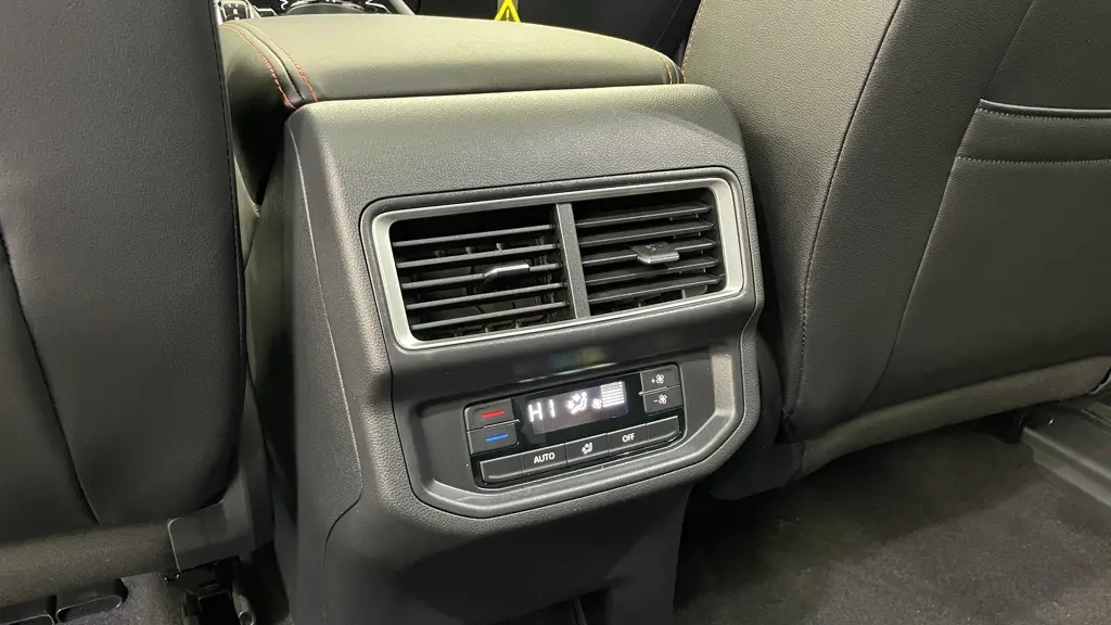 2025 Volkswagen Atlas Peak Edition 4Motion