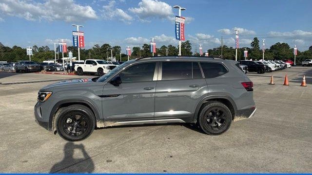 Preowned 2025 Volkswagen Atlas Peak Edition 4Motion for Sale