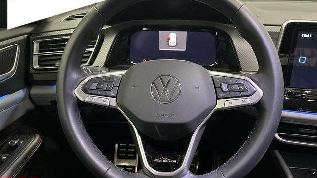 2025 Volkswagen Atlas Peak Edition 4Motion