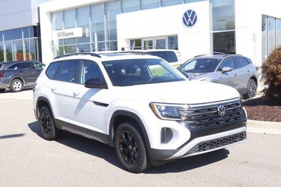 Photo of a 2024 Volkswagen Atlas AWD Peak Edition SE 4motion 4DR SUV W/Technology for sale