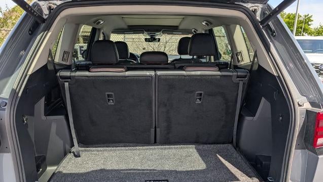 2025 Volkswagen Atlas Peak Edition 4Motion