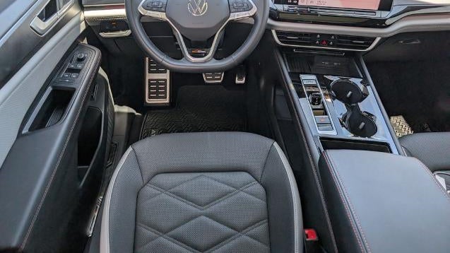 2025 Volkswagen Atlas Peak Edition 4Motion