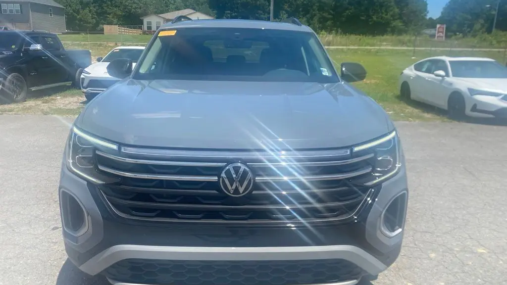 Preowned 2025 Volkswagen Atlas Peak Edition 4Motion for Sale
