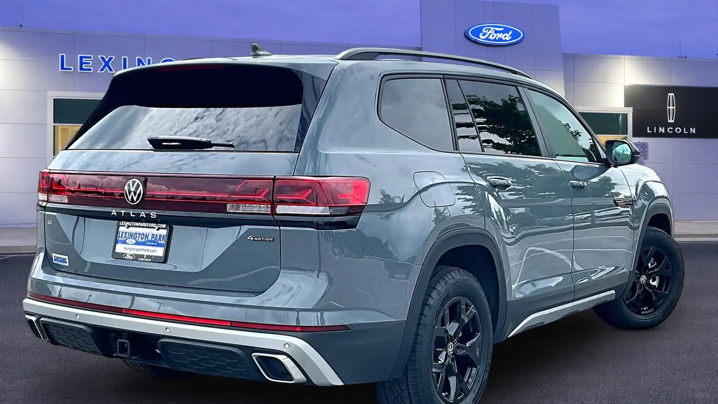 2025 Volkswagen Atlas Peak Edition 4Motion
