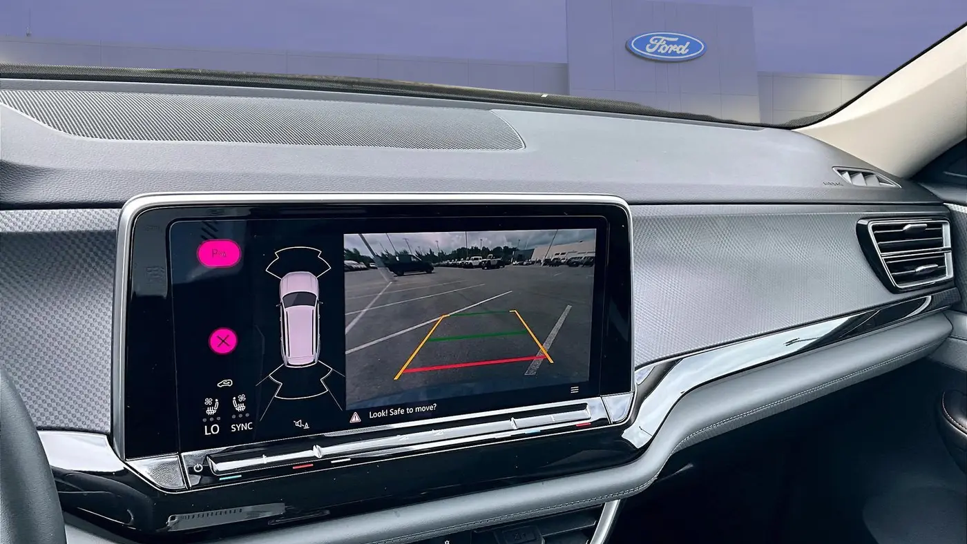2025 Volkswagen Atlas Peak Edition 4Motion