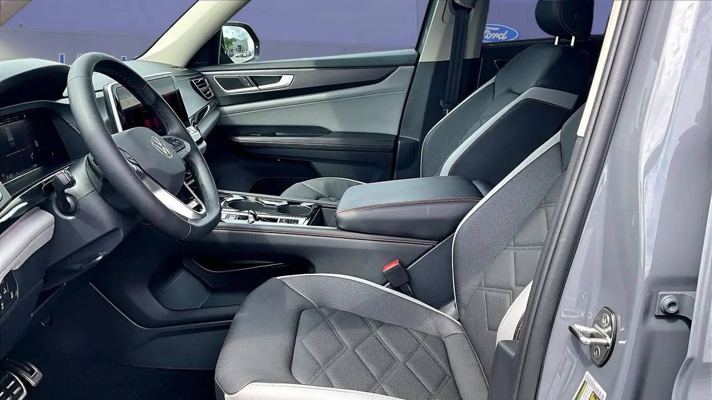 2025 Volkswagen Atlas Peak Edition 4Motion