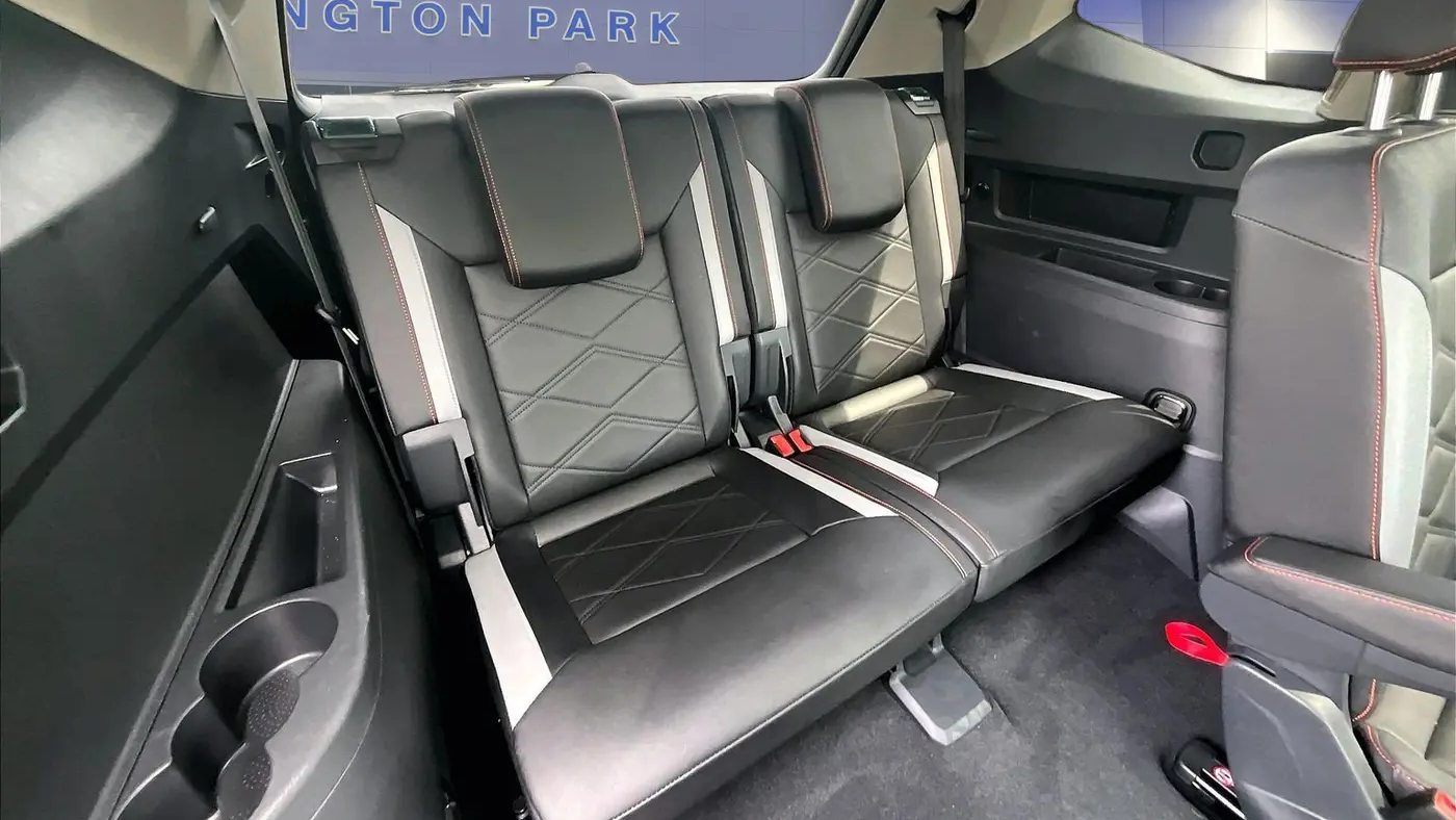 2025 Volkswagen Atlas Peak Edition 4Motion
